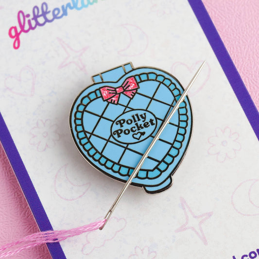 Girl Toy Compacts Needle Minder Magnet