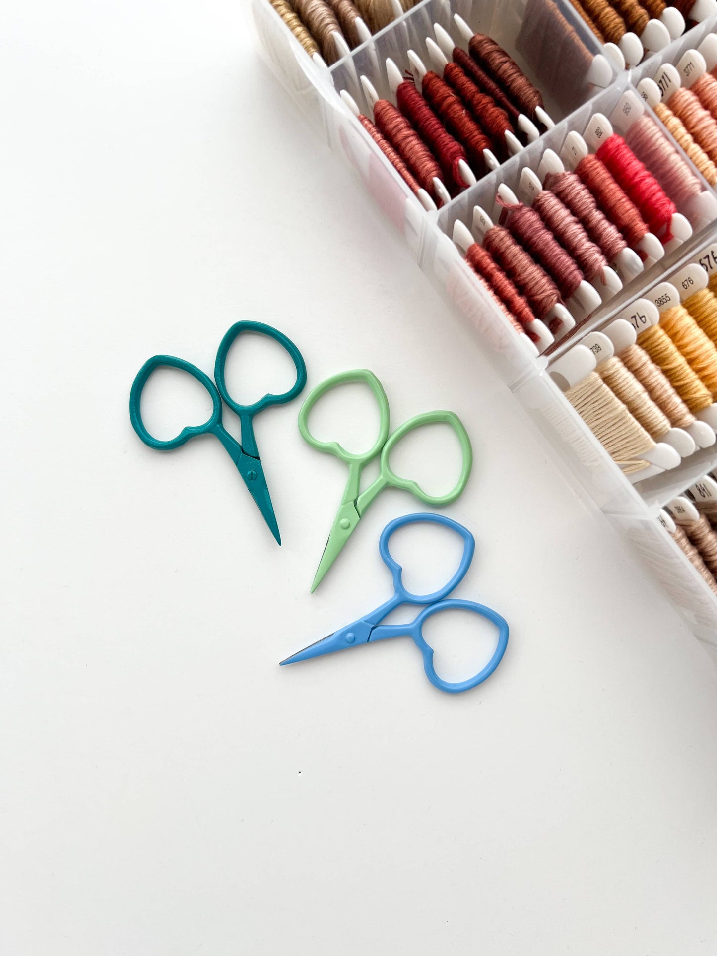 Matryoshka small heart sewing scissors