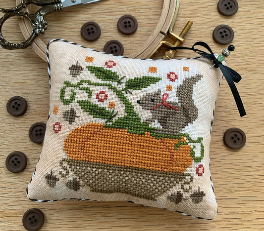 PREORDER Stitches by Ethel PUMPKIN BASKET PINKEEP Pattern