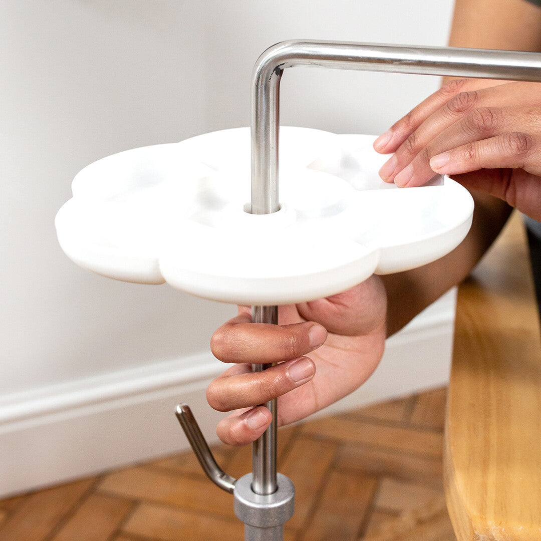 STAINLESS STEEL Lowery Daisy Dish for Your Workstand