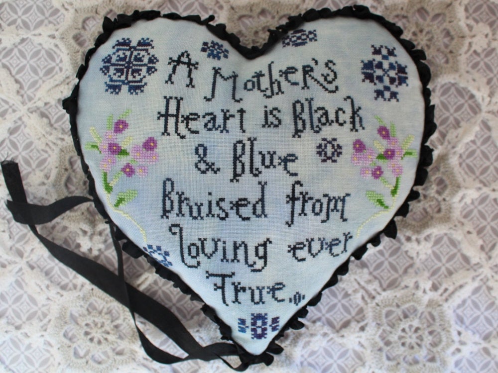 PDF A Mother's Heart Cross Stitch Pattern by Lindy Stitches